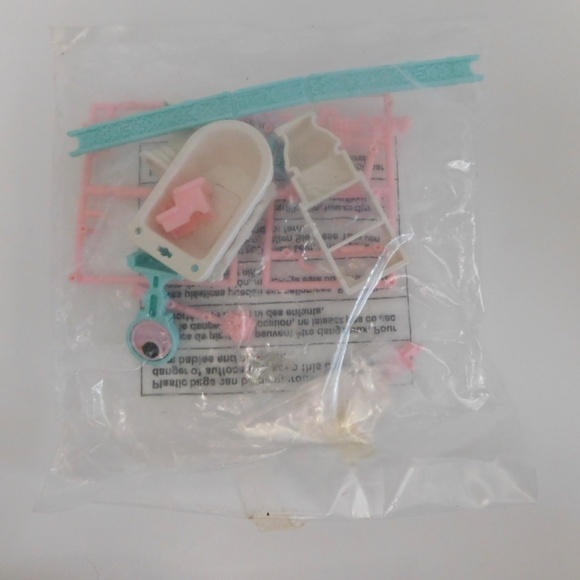 NEW! FISHER PRICE Precious Places Lot Furniture Key Assorted Pieces Dollhouse - Picture 4 of 7